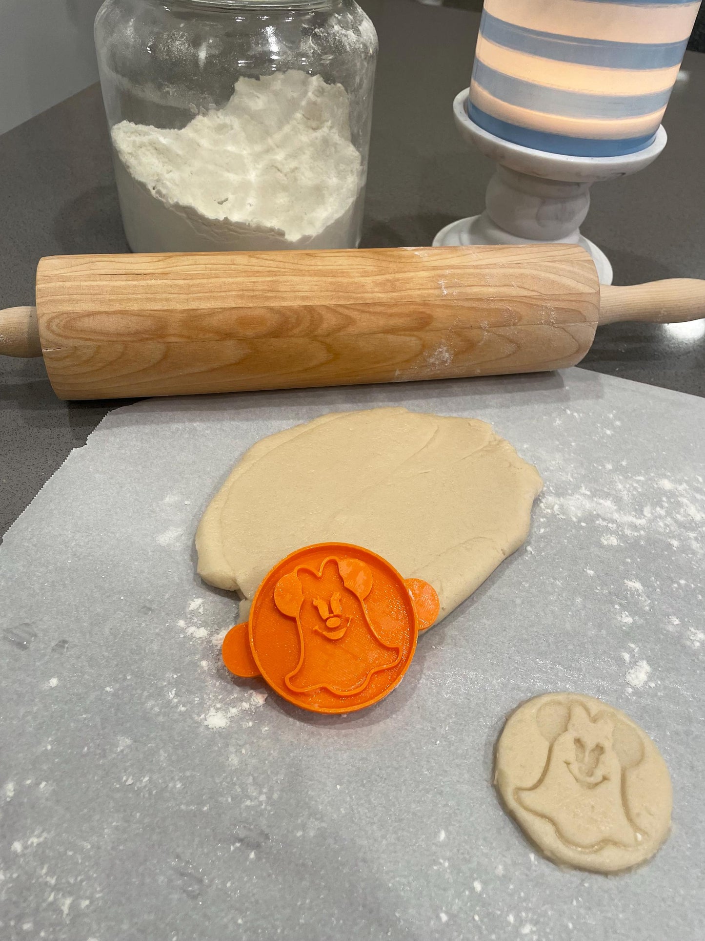 Mickey Mouse Pumpkin Cookie Cutter & Minnie Mouse Ghost Cookie Cutter | 2 Pack Halloween Baking Set