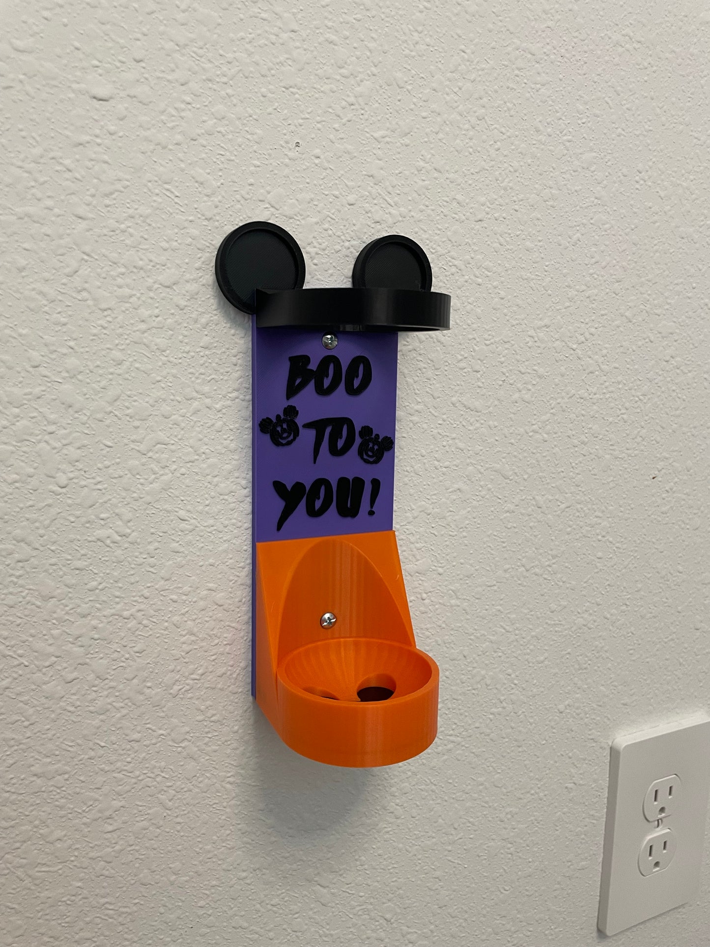 Spooky Popular Mouse Vertical Wall Mount Display for Halloween Theme Park Bubble Wands | 3D Printed Multi-Color Holders + Hardware Included
