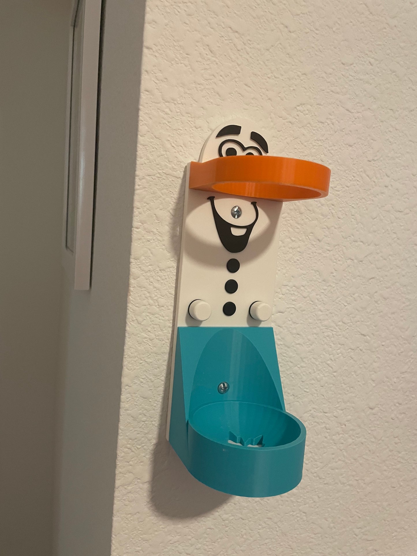 Snowman Vertical Wall Mount Display for Theme Park Bubble Wands | 3D Printed Multi-Color Holders + Hardware Included