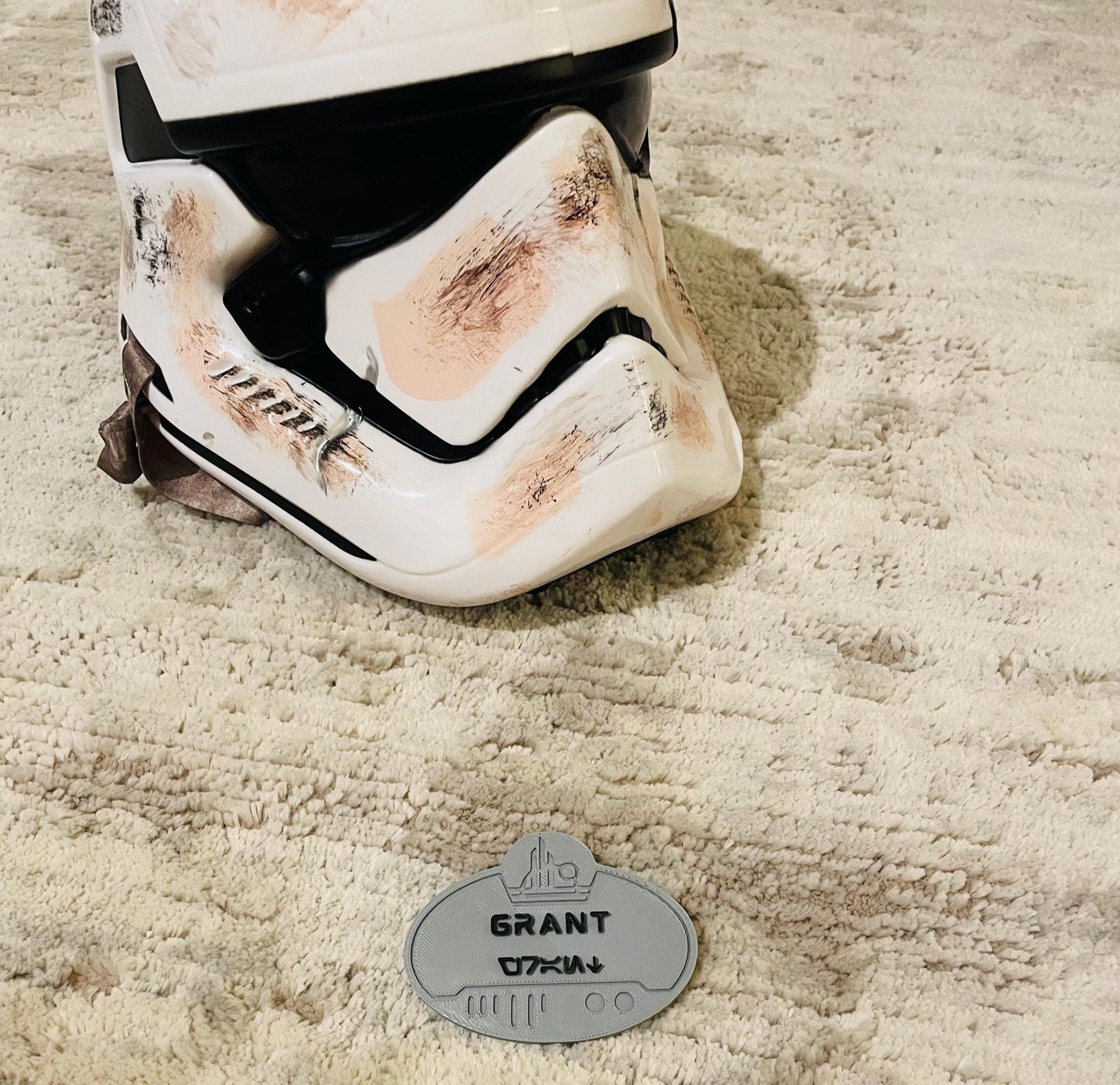 Custom Star Wars Galaxy’s Edge Name Badge – Personalized in English & Aurebesh, 3D Printed